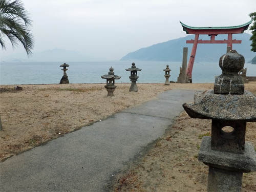 岩子島の厳島神社