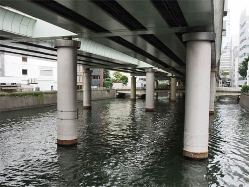 日本橋川