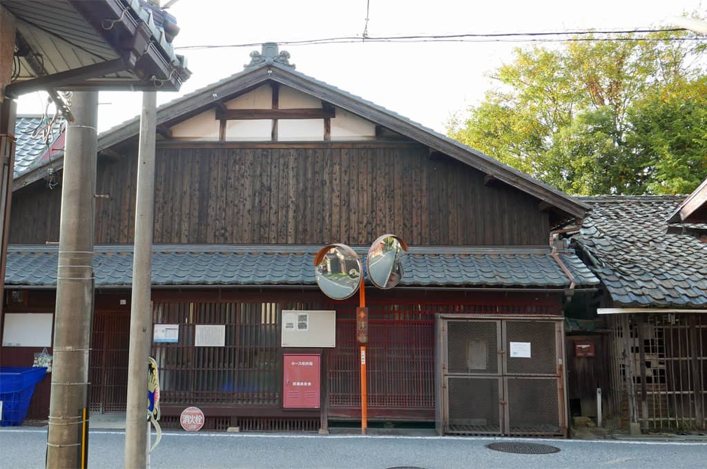 旧旅篭米屋